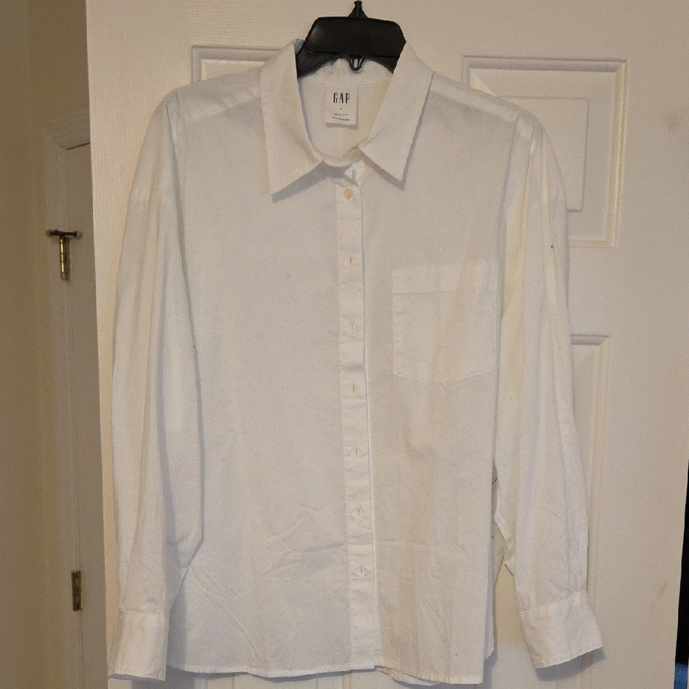 Womens Crisp White Button Down Shirt